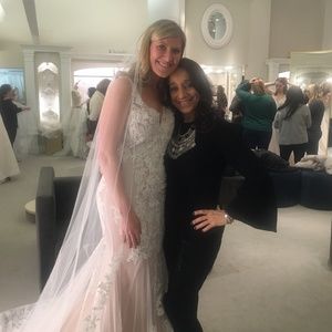 Henry Roth | Dresses | Kleinfeld Exclusive Wedding Dress Brand New ...